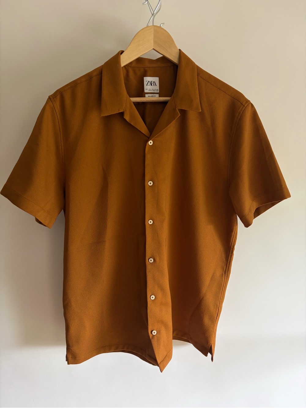 ZARA Men's Short Sleeve Shirt in Rust Orange